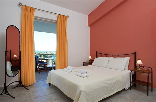Irene Studios Hotel Evia Buitenkant foto